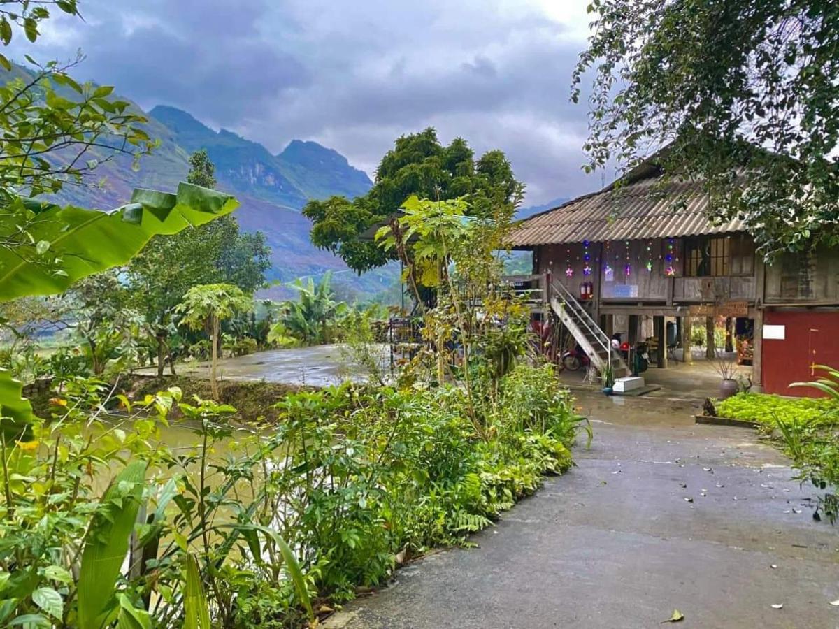 Du Gia Van Chung Homestay Lang Cac Exterior foto