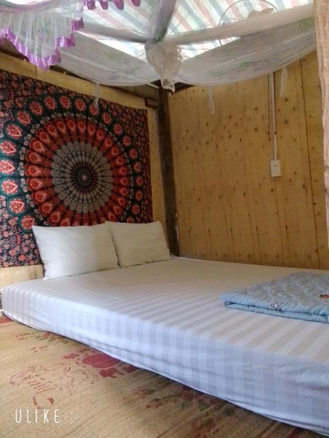 Du Gia Van Chung Homestay Lang Cac Exterior foto