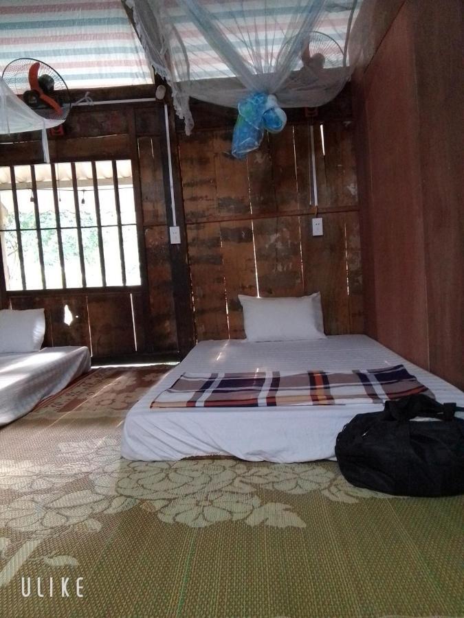 Du Gia Van Chung Homestay Lang Cac Exterior foto