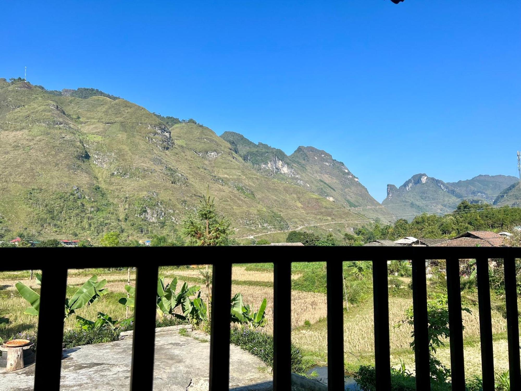 Du Gia Van Chung Homestay Lang Cac Exterior foto