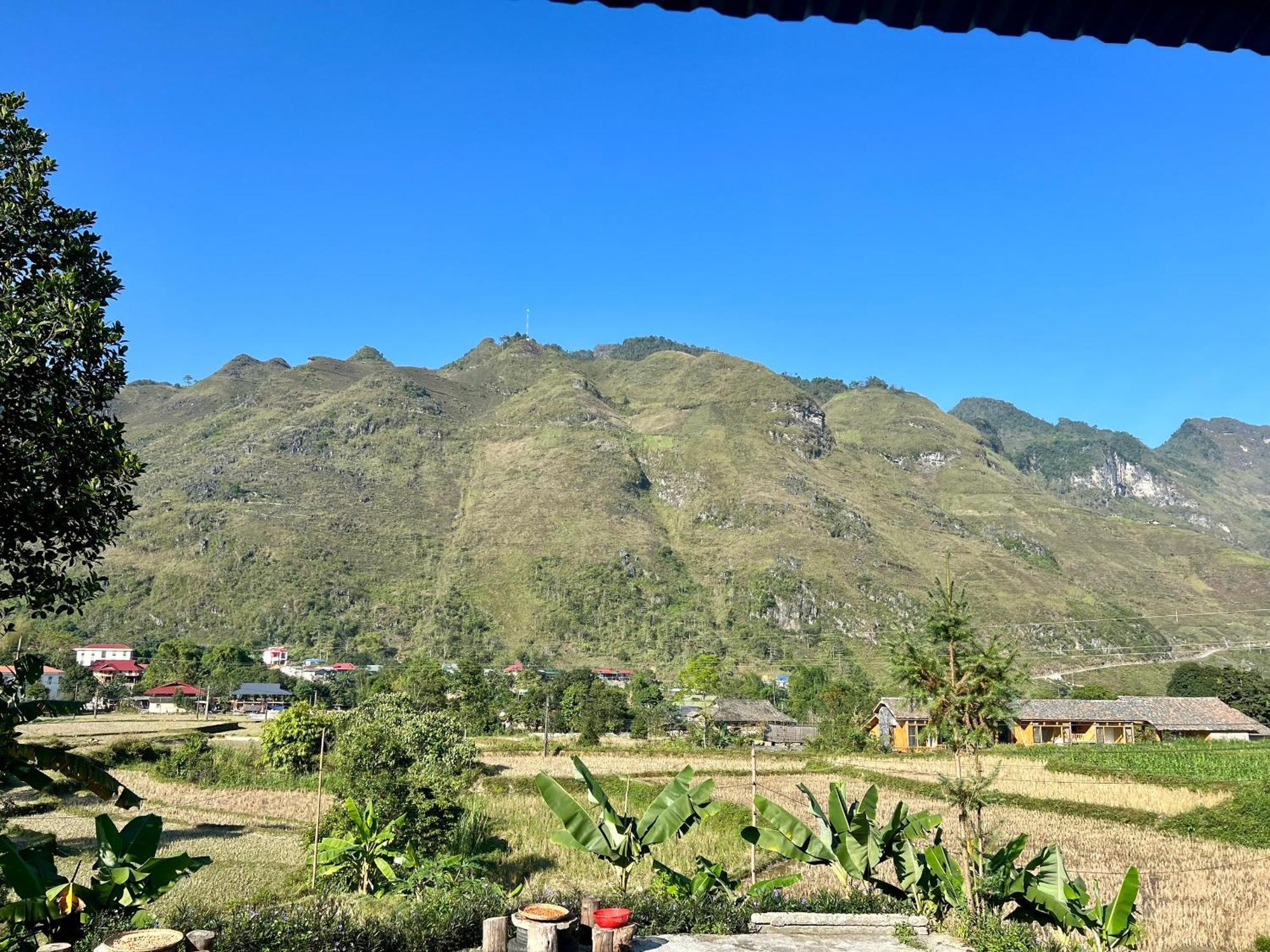 Du Gia Van Chung Homestay Lang Cac Exterior foto